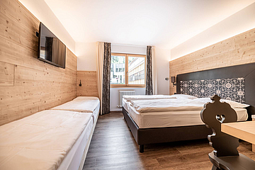 Hotel Marilleva quattro stelle - Sporting Hotel Ravelli Hotel Marilleva quattro stelle - Sporting Hotel Ravelli